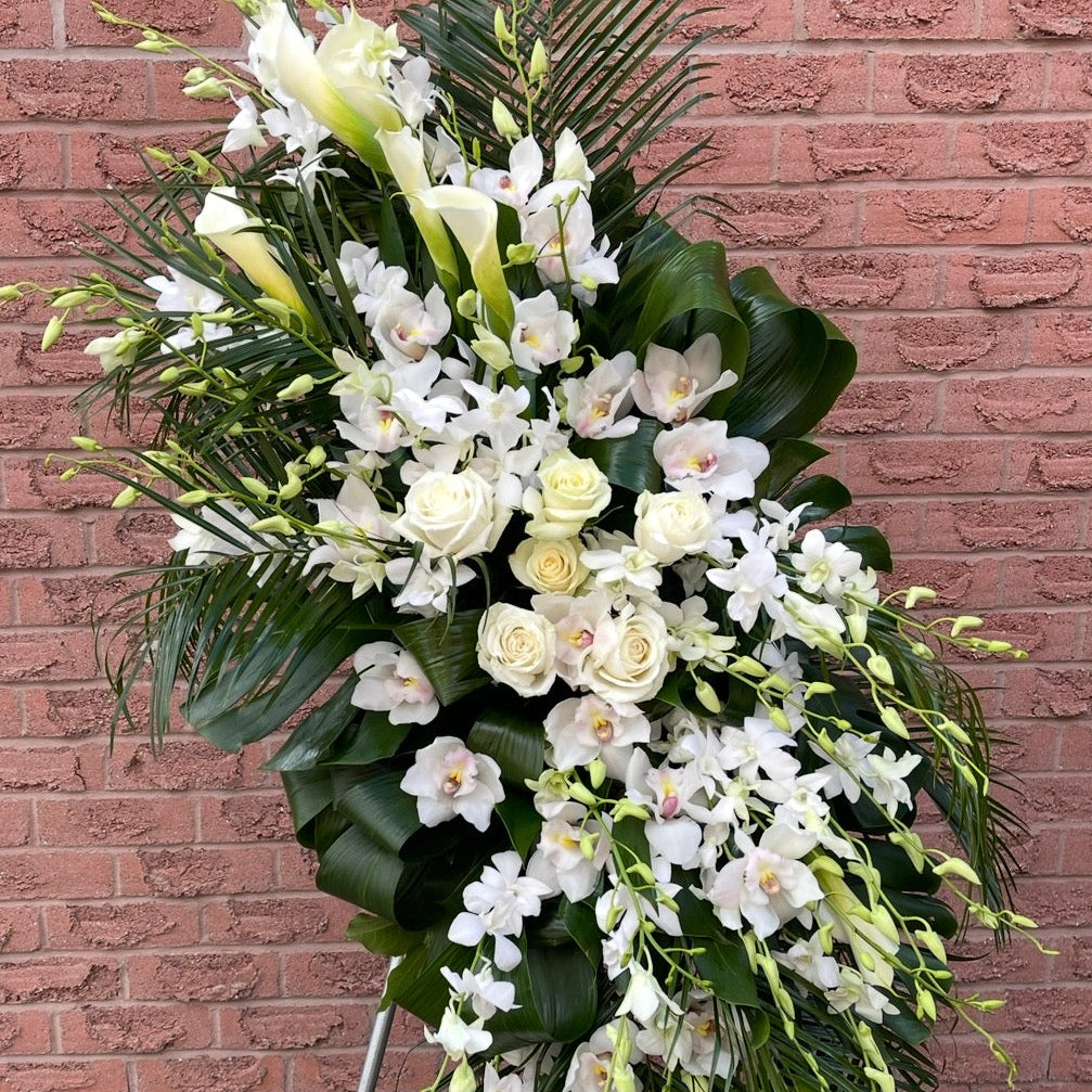 Artisan Standing Spray